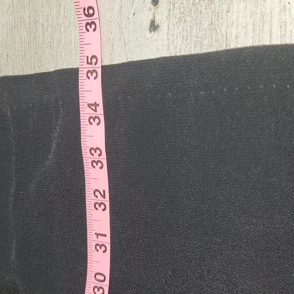 H& M OPEN BACK ,GOLD CHAIN BLACK DRESS SIZE 4 /S NEW WITH TAGS - Picture 9 of 11